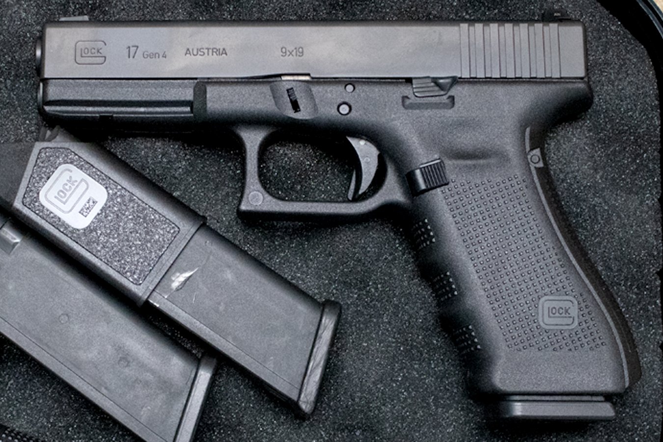 GLOCK 17 Gen4 9mm Police Trade-in Pistol with Original Case and Three Magazines